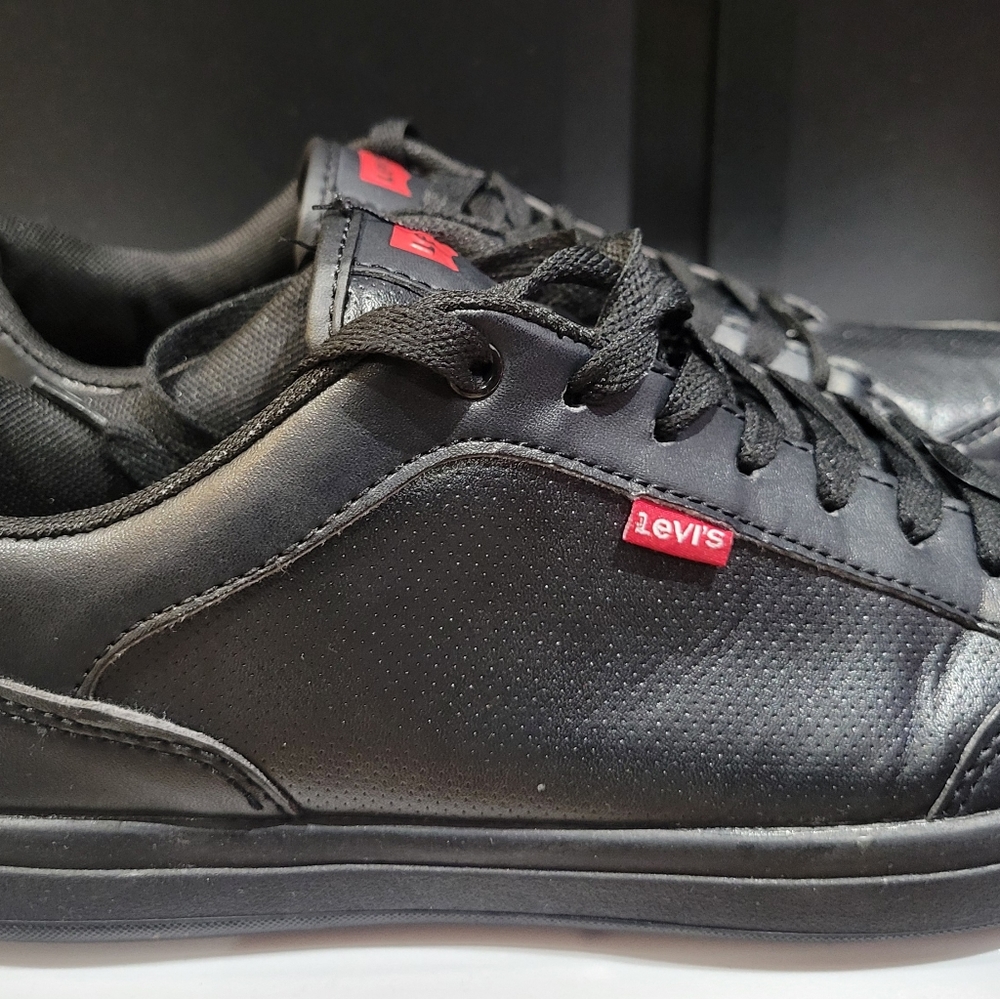 Levi's Casual-11.0